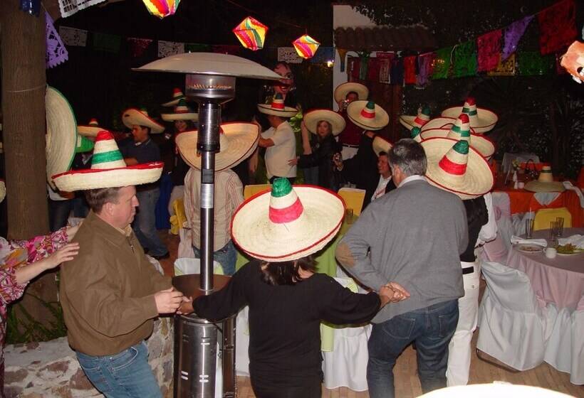 Отель La Puertecita Apart