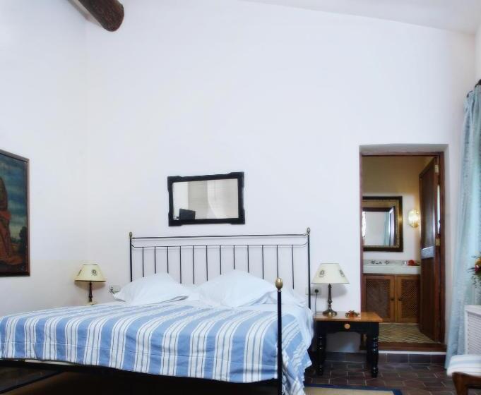 ホテル Rotana Golf Resort