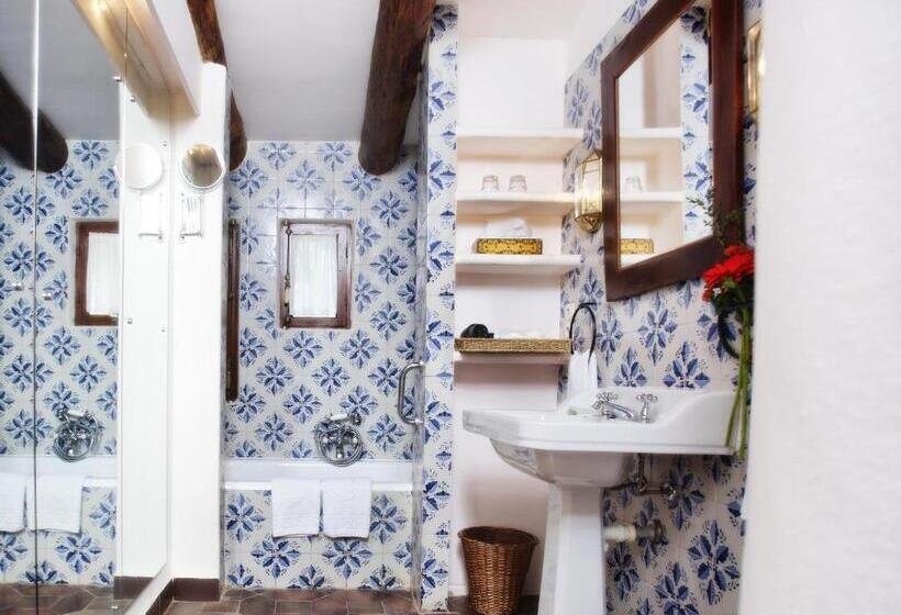 ホテル Rotana Golf Resort