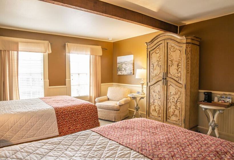 Отель Lajitas Golf Resort And Spa