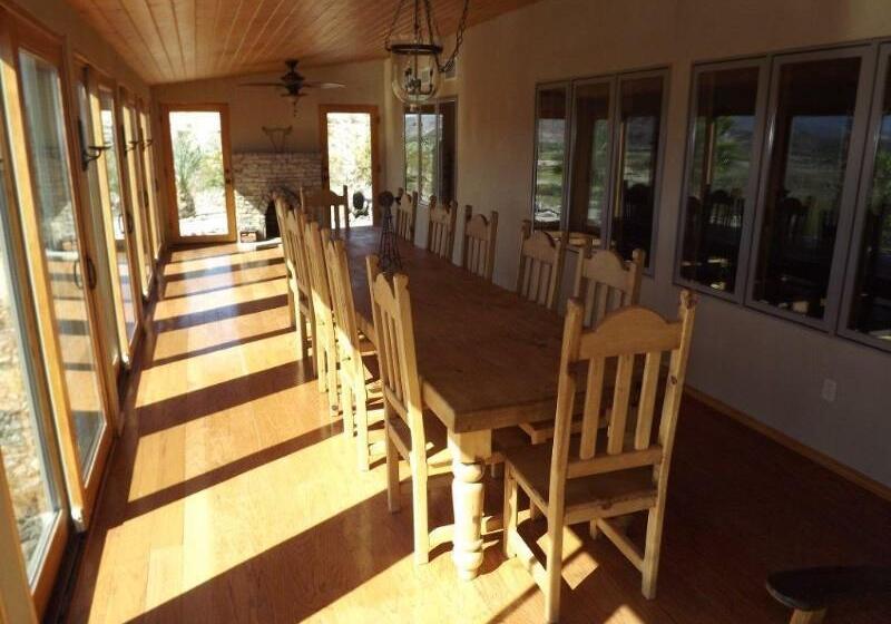 Отель Lajitas Golf Resort And Spa