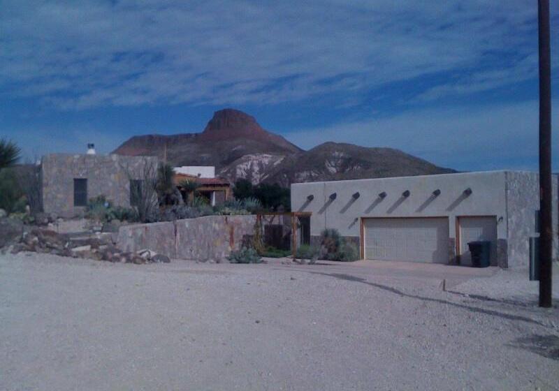 Отель Lajitas Golf Resort And Spa