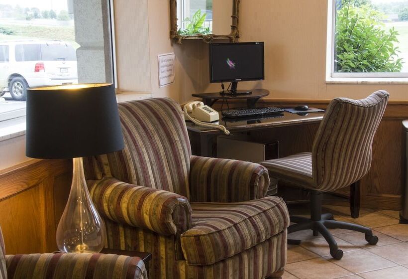هتل Lamplighter Inn And Suites  North