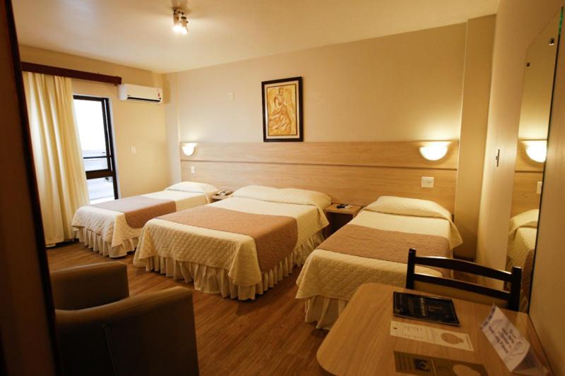 בית מלון כפרי Lang Palace   Fica No Centro Da Cidade