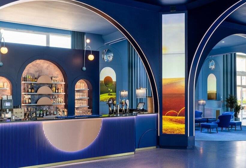 ホテル Le Grand Magic