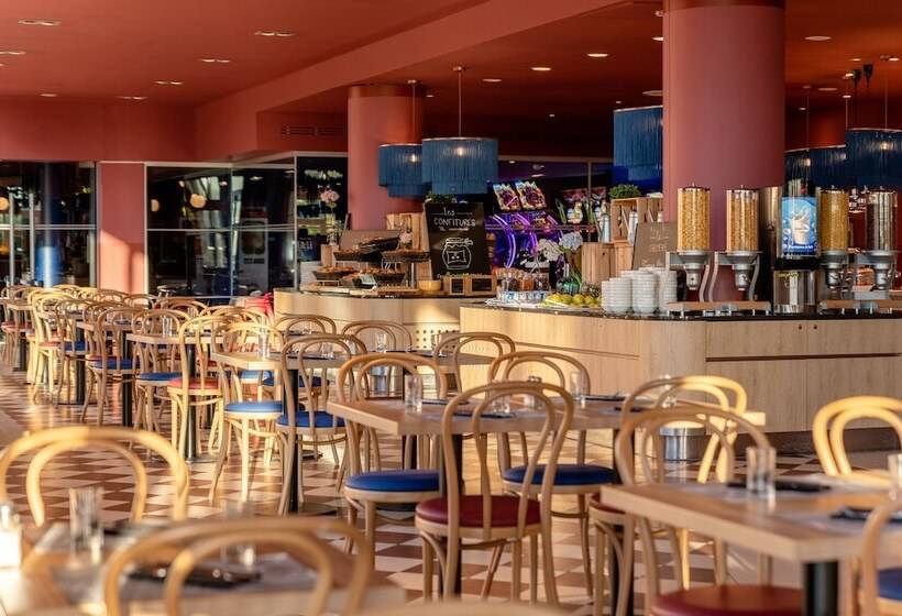 ホテル Le Grand Magic