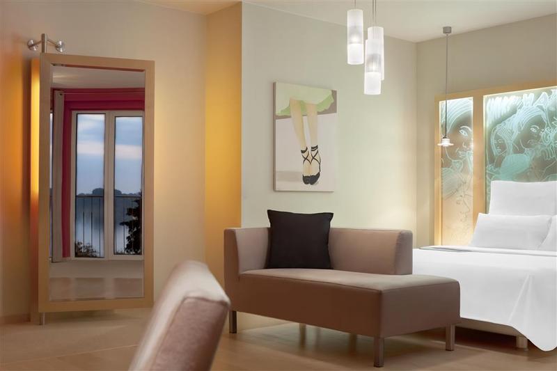 هتل Le Méridien Hamburg