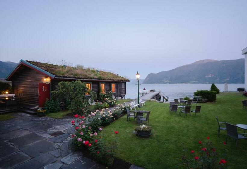 Leikanger Fjordhotel   Unike Hoteller