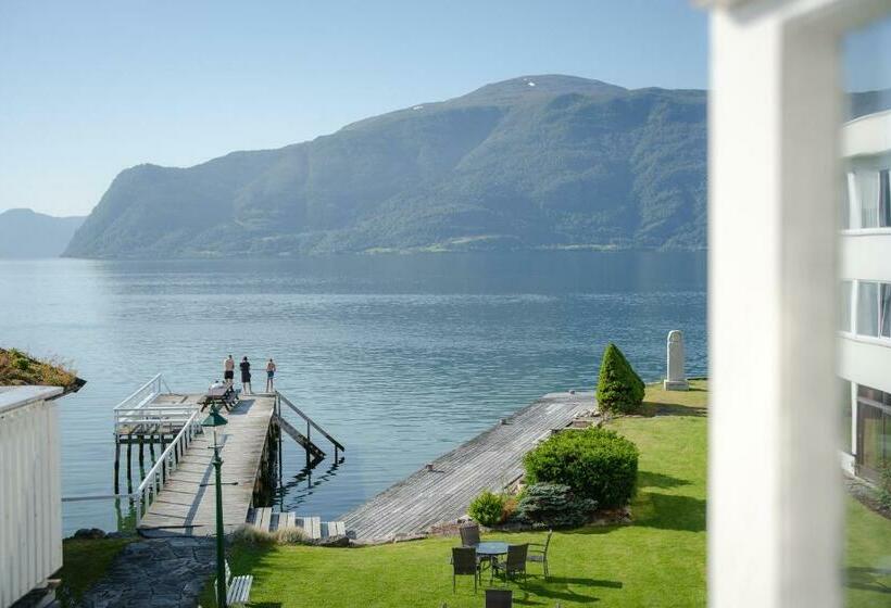Leikanger Fjordhotel   Unike Hoteller