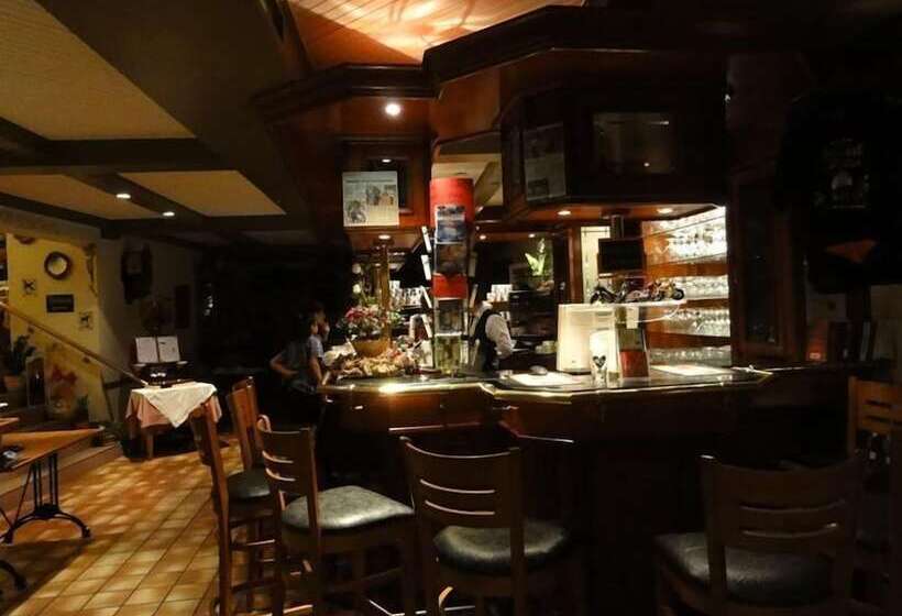 Logis Gourmet & Relax Hotel De La Sure