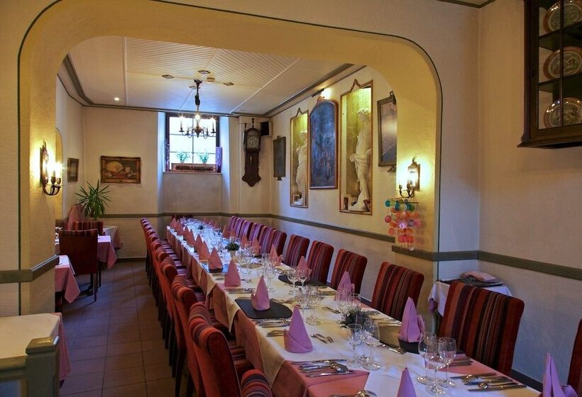 Logis Gourmet & Relax Hotel De La Sure