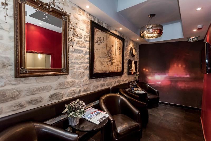 בית מלון כפרי Lumieres Montmartre Paris