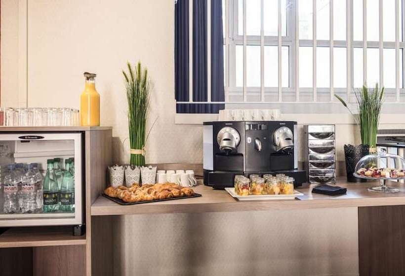 Отель Mercure Lille Centre Vieuxlille