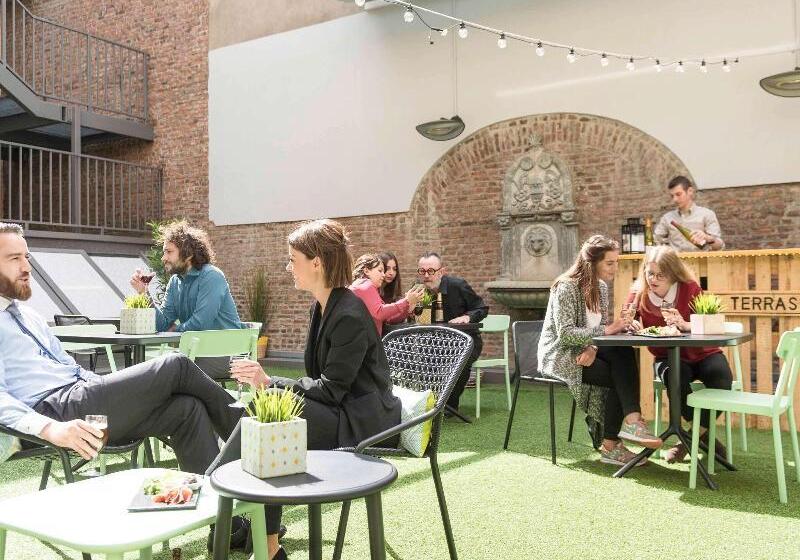 Отель Mercure Lille Centre Vieuxlille