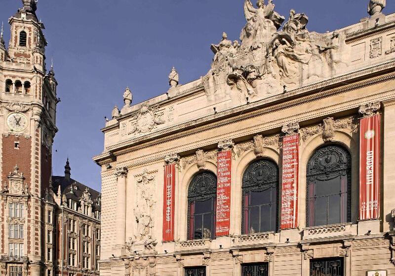 Отель Mercure Lille Centre Vieuxlille