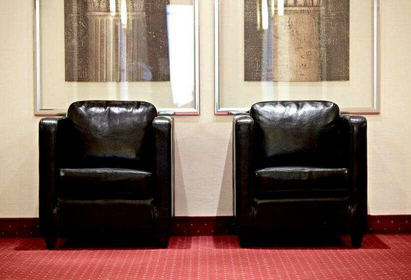 Metropolitan Hotel By Flemings