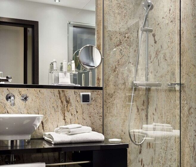 Metropolitan Hotel By Flemings