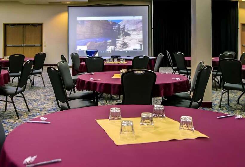 Отель Moab Valley Inn