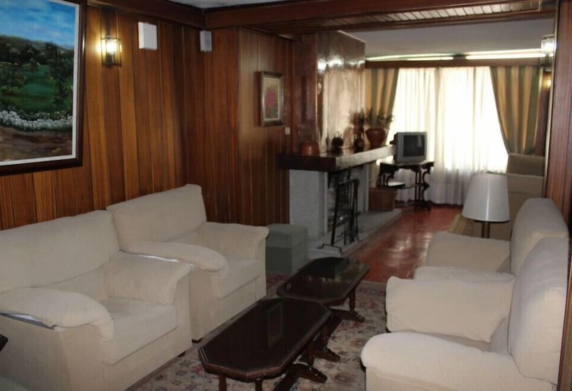 هتل Moinho De Vento