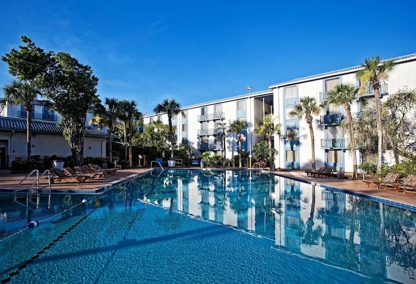 هتل Monumental Movieland