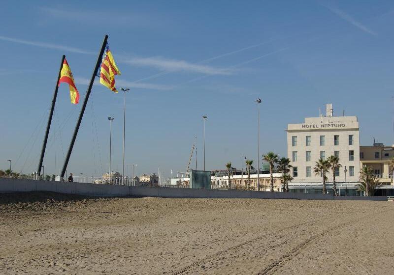 فندق Neptuno Playa & Spa