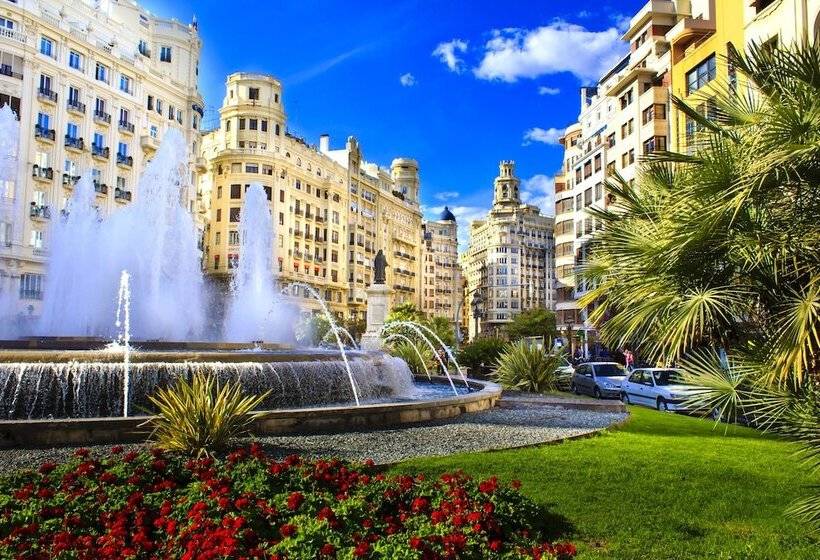 فندق Neptuno Playa & Spa