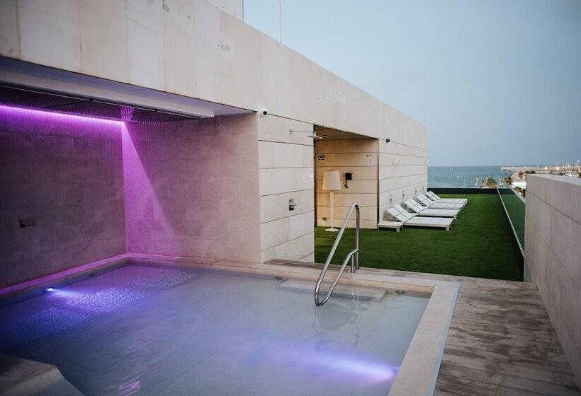 فندق Neptuno Playa & Spa