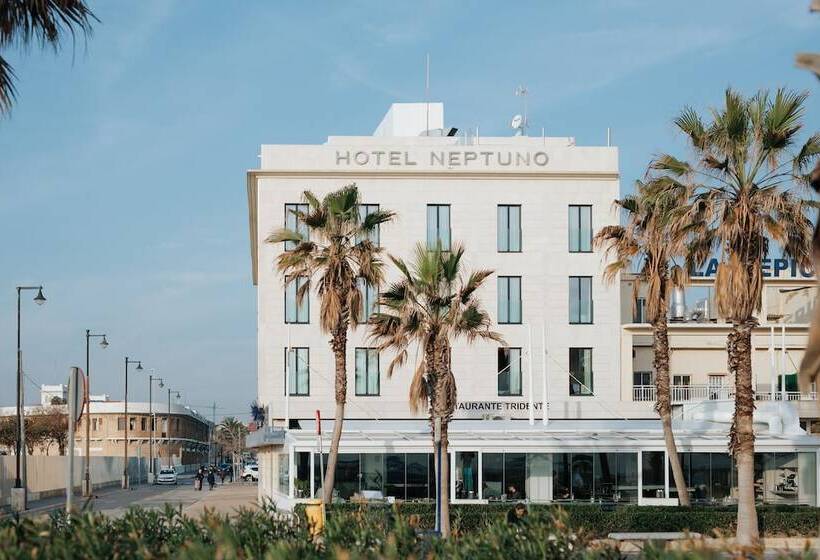 فندق Neptuno Playa & Spa