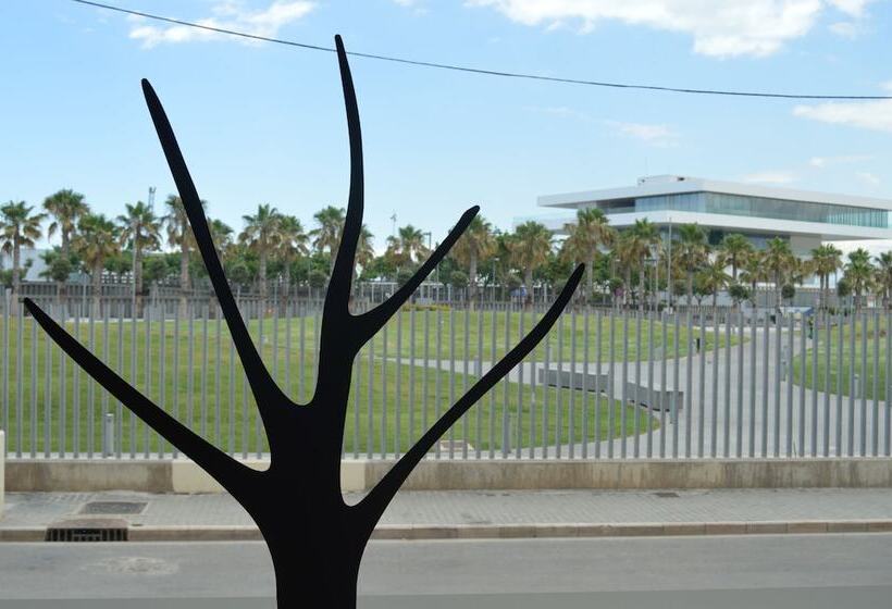 فندق Neptuno Playa & Spa