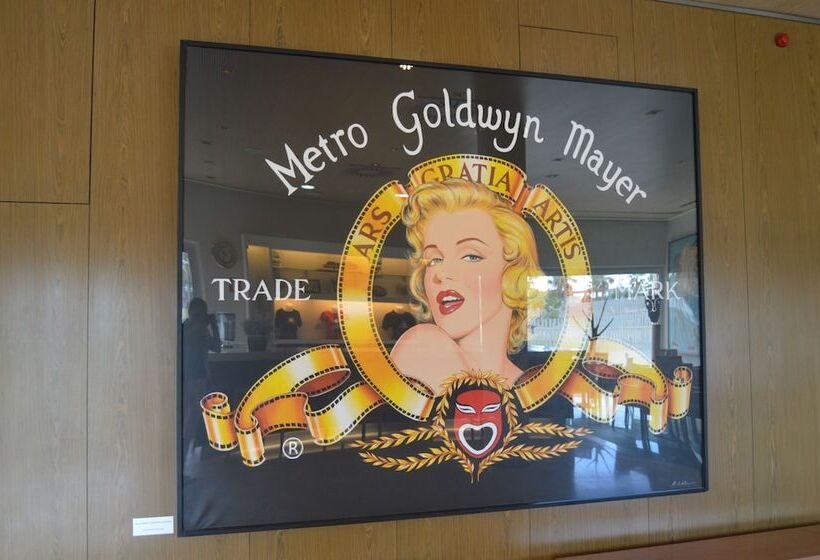 فندق Neptuno Playa & Spa