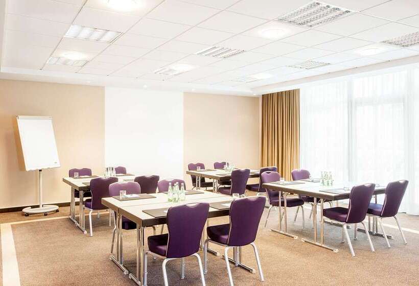 ホテル NH Dusseldorf City Nord