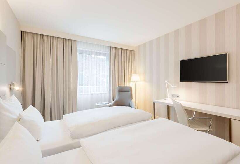 ホテル NH Dusseldorf City Nord