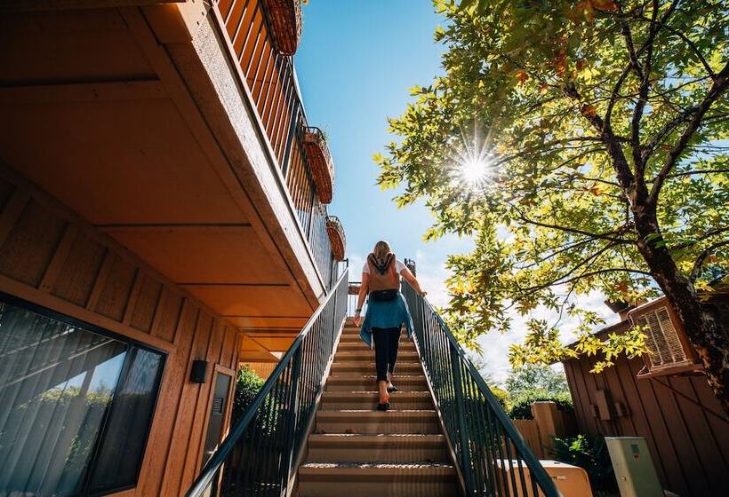 ホテル The Cliffs