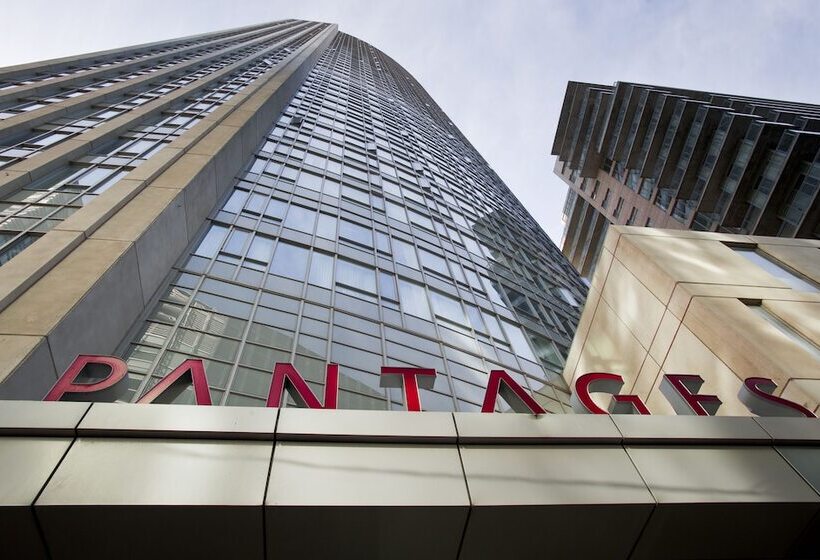 Pantages Hotel Toronto Centre