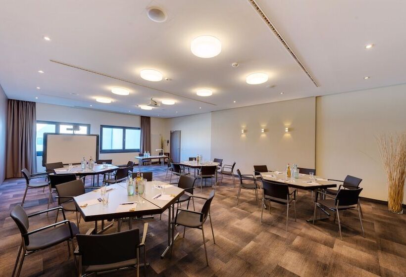 هتل Park Plaza Trier