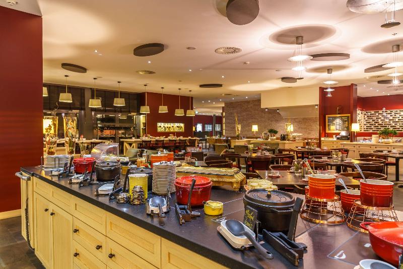 Отель Park Plaza Trier