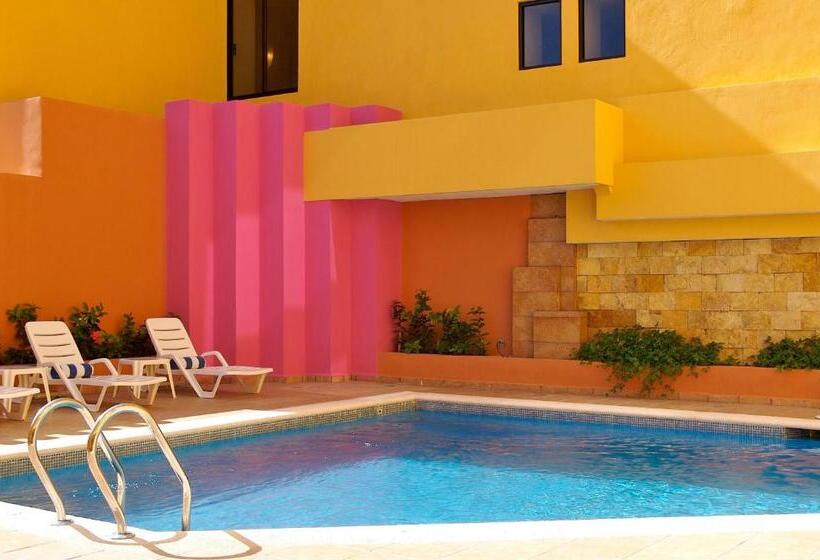 هتل Plaza Colonial