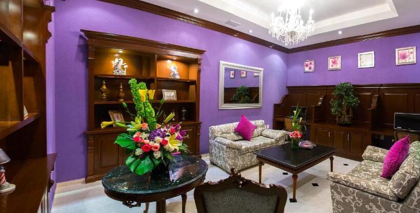 هتل Plaza Colonial