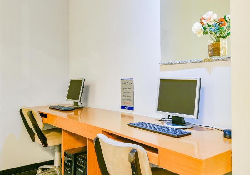 ホテル Plaza Inn Executive