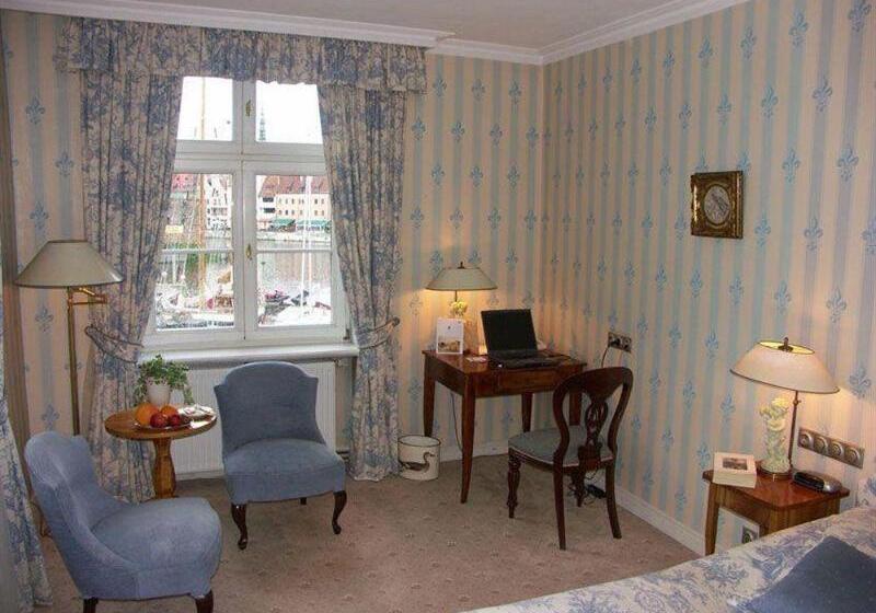 فندق Podewils Old Town Gdansk