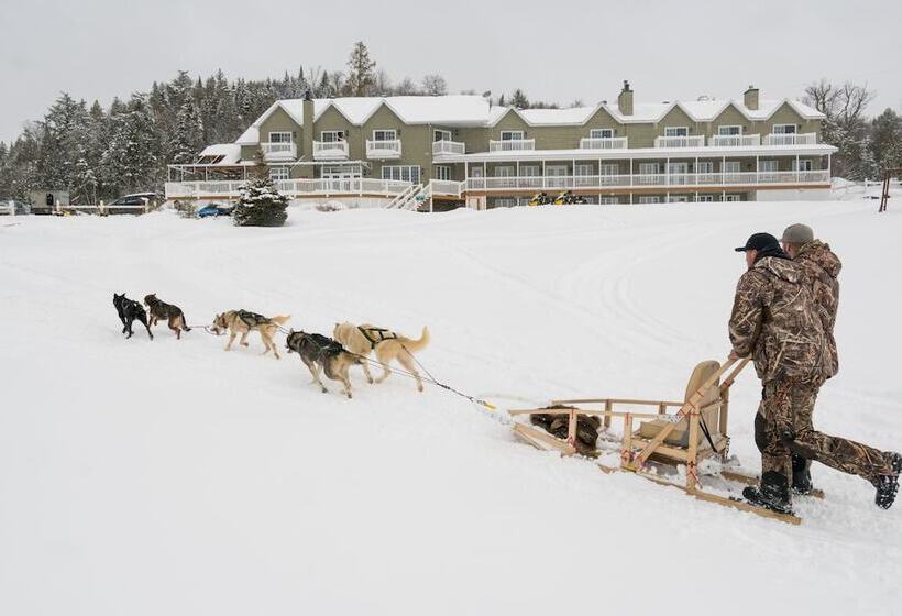Отель Pourvoirie Du Lac Blanc