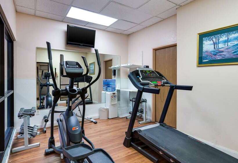 فندق Quality Inn I70 Near Kansas Speedway