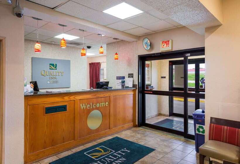 فندق Quality Inn I70 Near Kansas Speedway