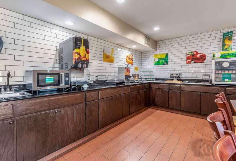 호텔 Quality Inn Memphis Northeast Near I40