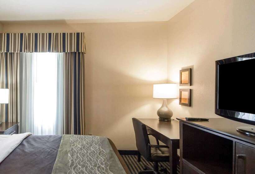 فندق Quality Inn Tulsadowntown West