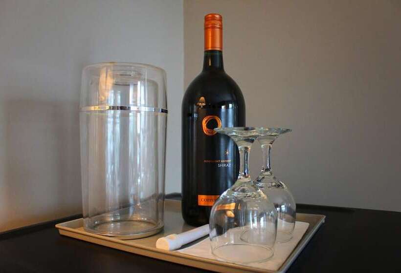 Szálloda Quarterdeck Inn Port Hardy