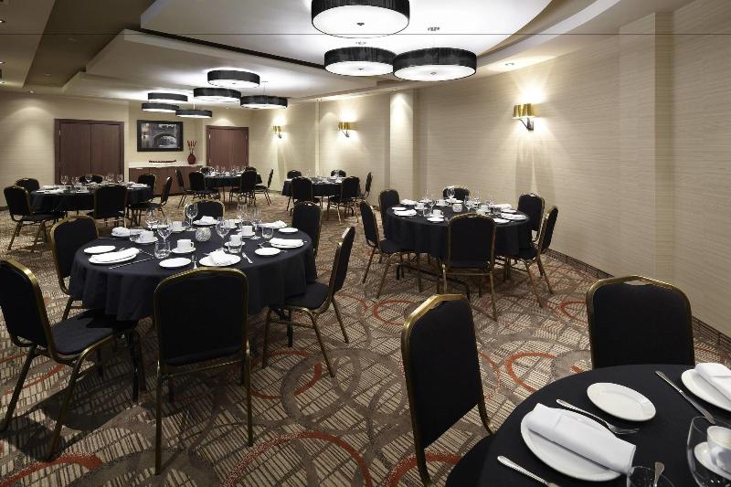 Отель Marriott Quebec City Downtown