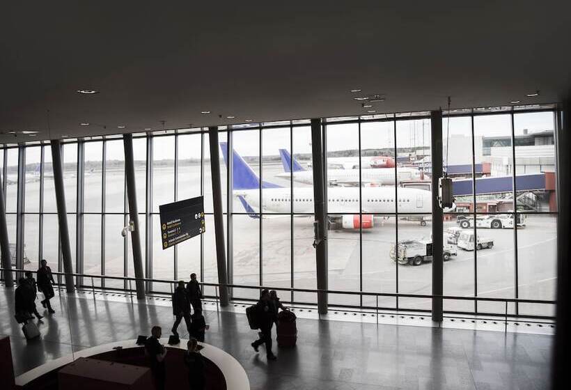 ホテル Radisson Blu Airport Terminal