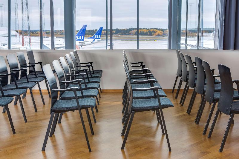 Отель Radisson Blu Airport Terminal