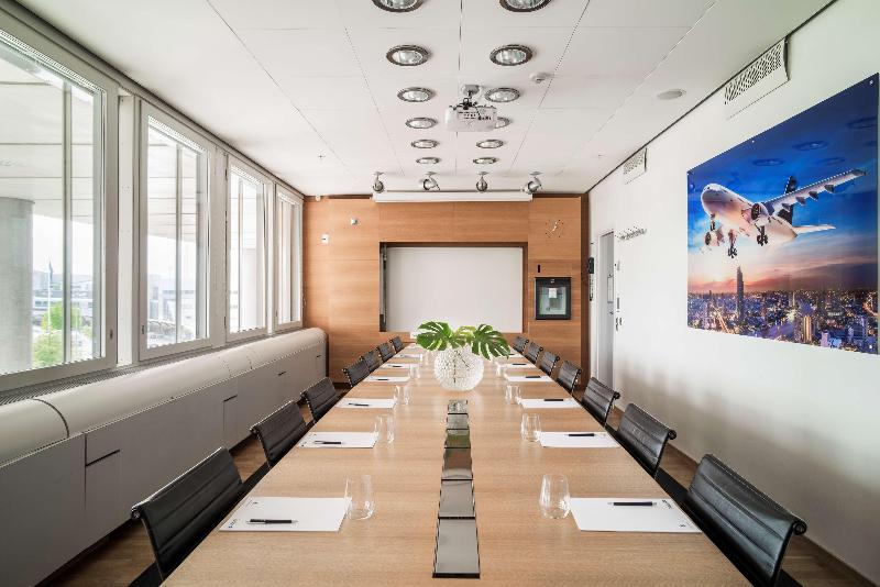 ホテル Radisson Blu Airport Terminal